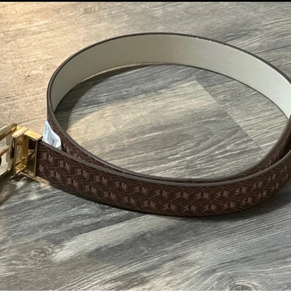 Steve Madden Women's Fish-Eye-Logo Waist Belt Reversible Size Medium - Picture 8 of 12